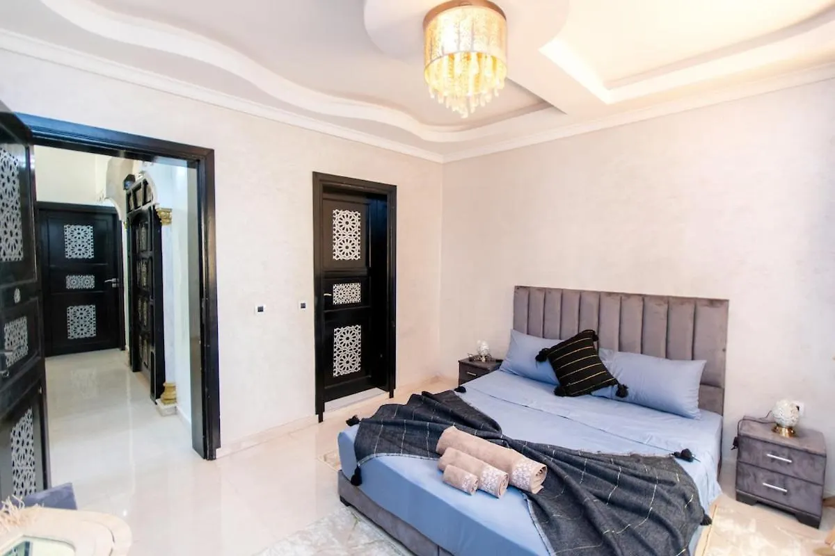 Luxury Villa With Private Pool In Marrakech Marakéš 0*,